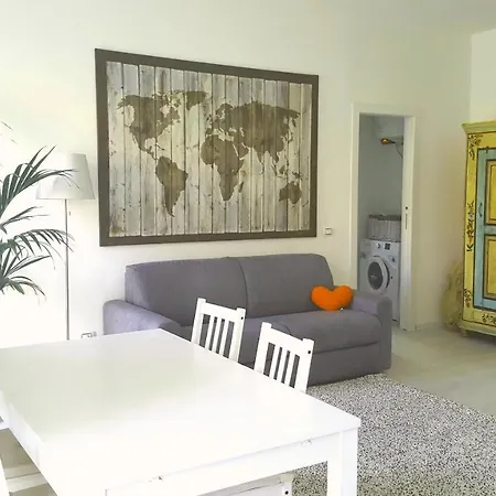 Apartment Maison Ebe Como